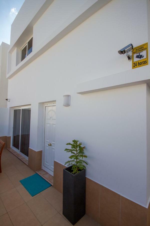 Punta Mujeres Casa Alvaria מראה חיצוני תמונה