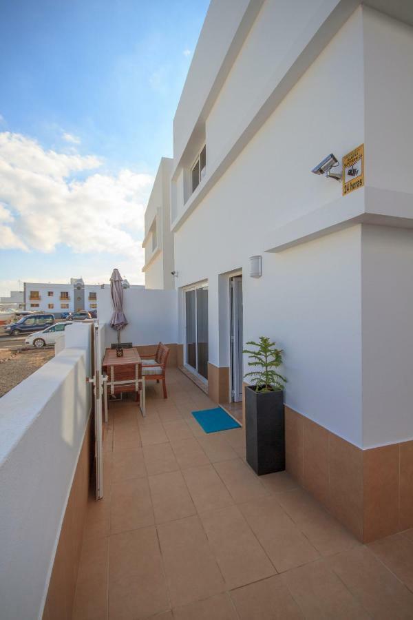 Punta Mujeres Casa Alvaria מראה חיצוני תמונה